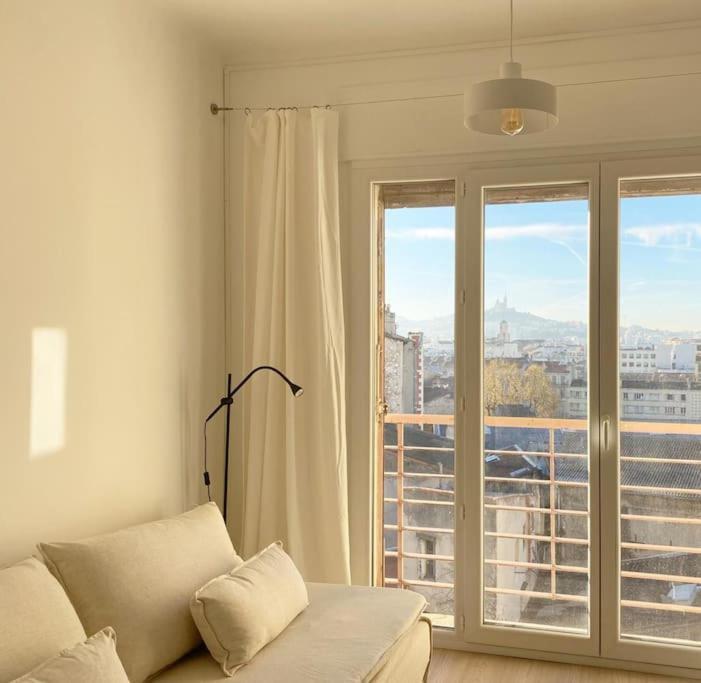 Vue Mer Et Et Notre Dame Centre Ville Avec Balcon Et Parking Marsiglia Esterno foto